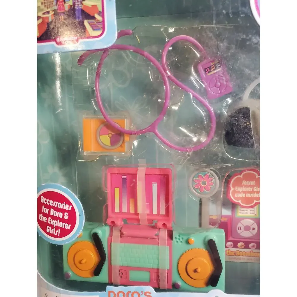 New 2010 Dora the Explorer Tech Tunes Accessories